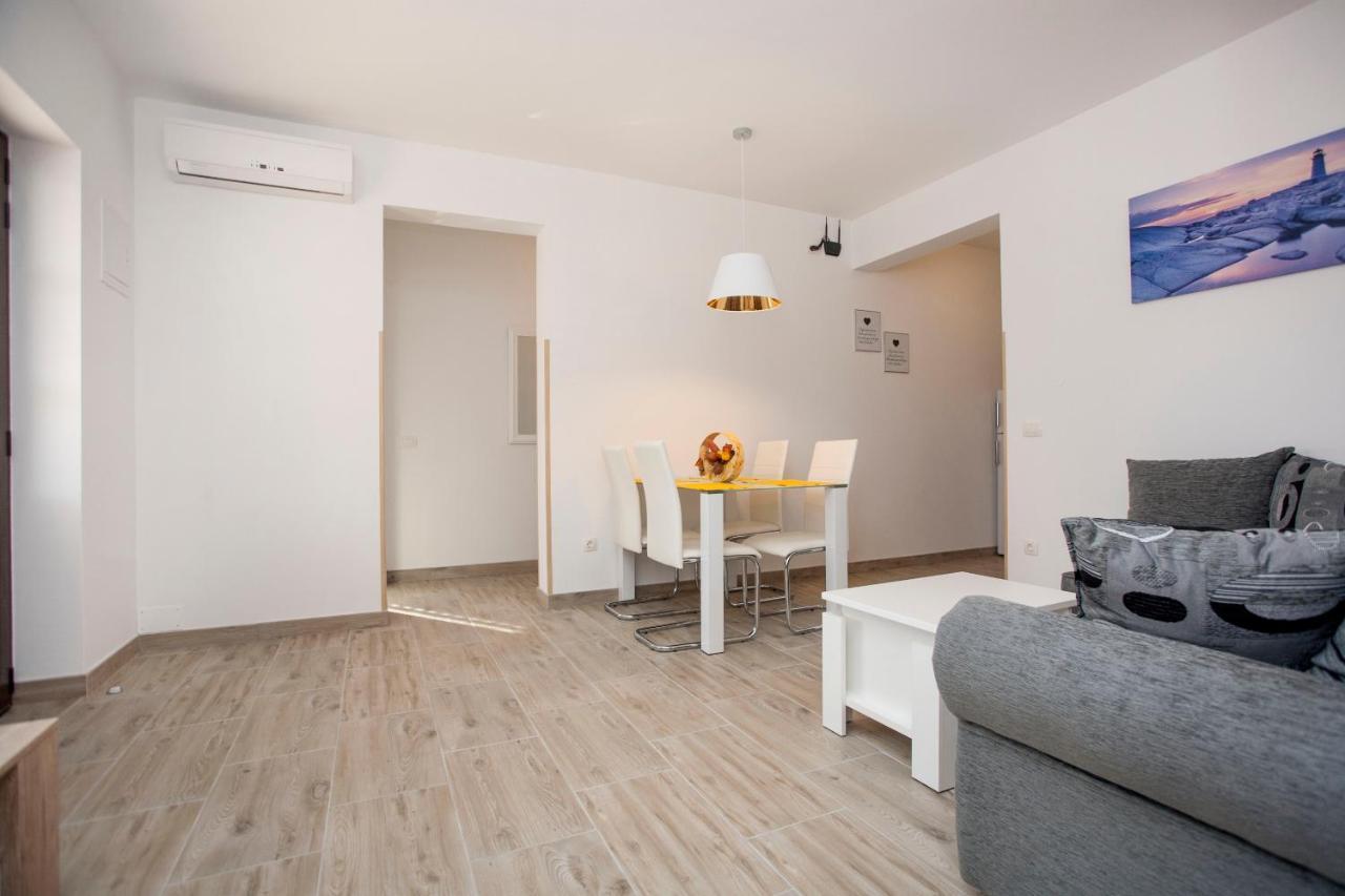 Apartmani Dragica Rovinj Eksteriør billede