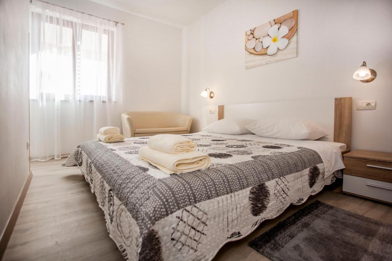 Apartmani Dragica Rovinj Eksteriør billede