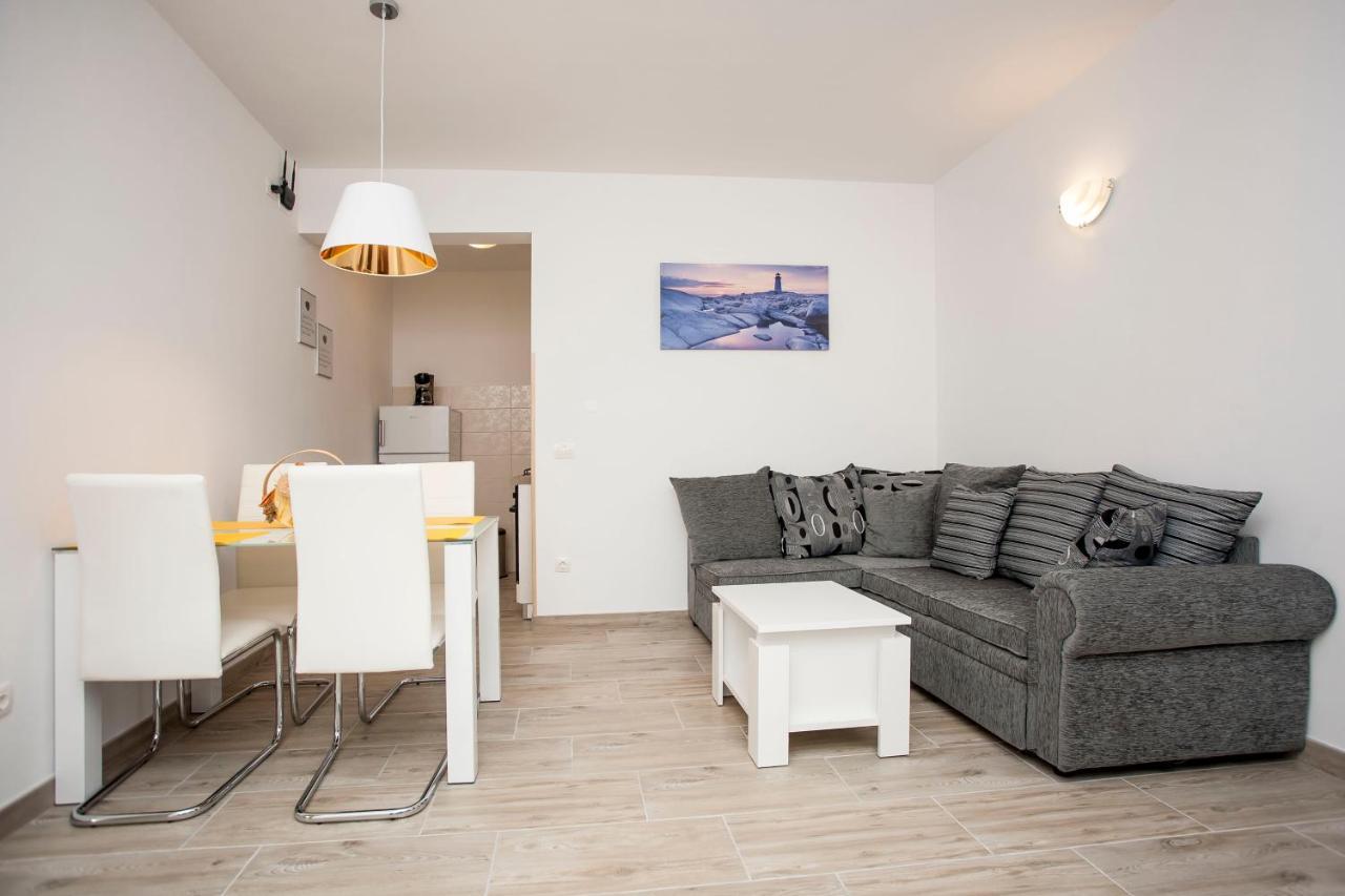 Apartmani Dragica Rovinj Eksteriør billede