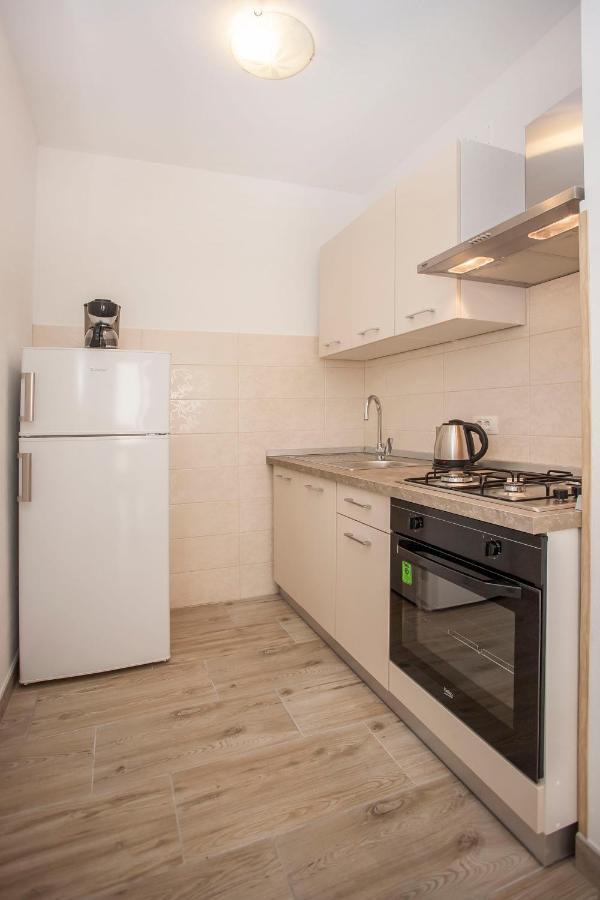 Apartmani Dragica Rovinj Eksteriør billede