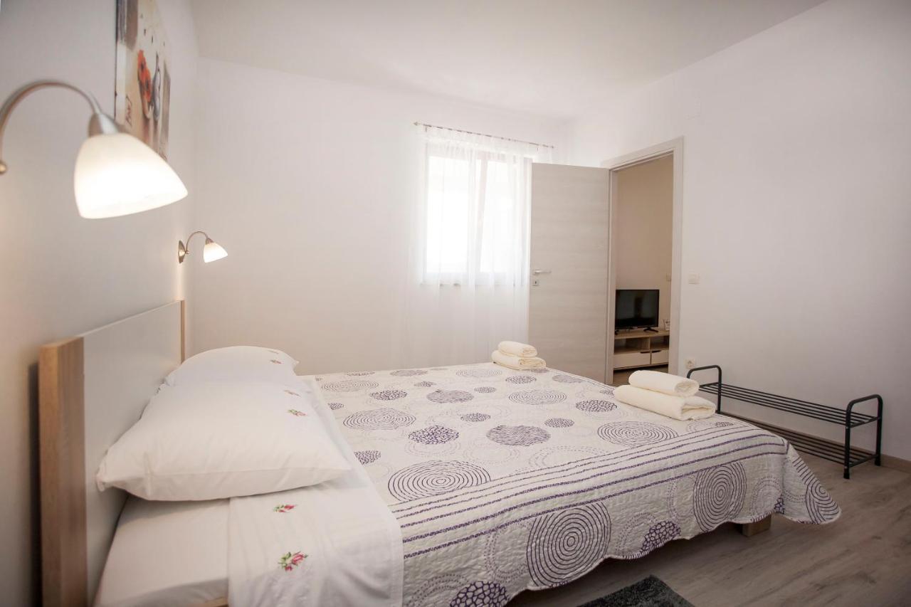 Apartmani Dragica Rovinj Eksteriør billede