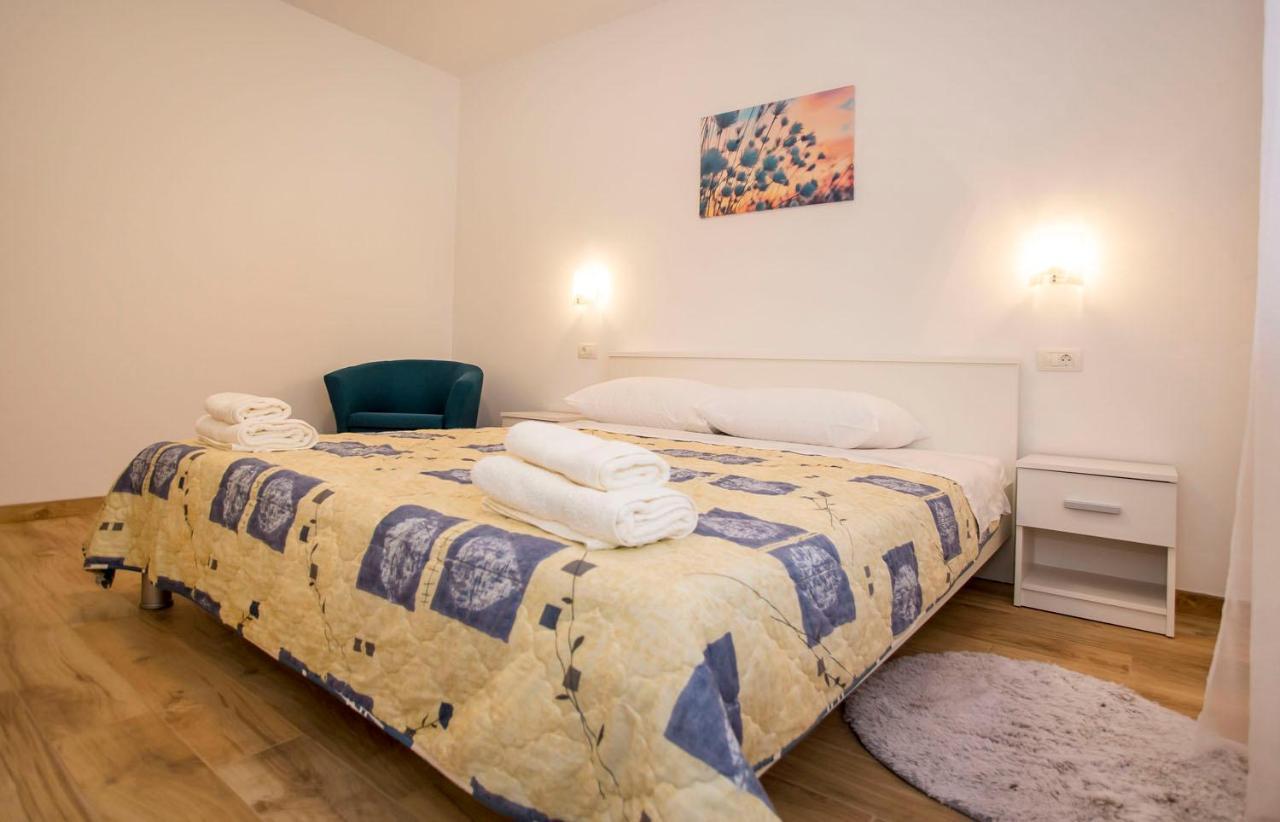 Apartmani Dragica Rovinj Eksteriør billede