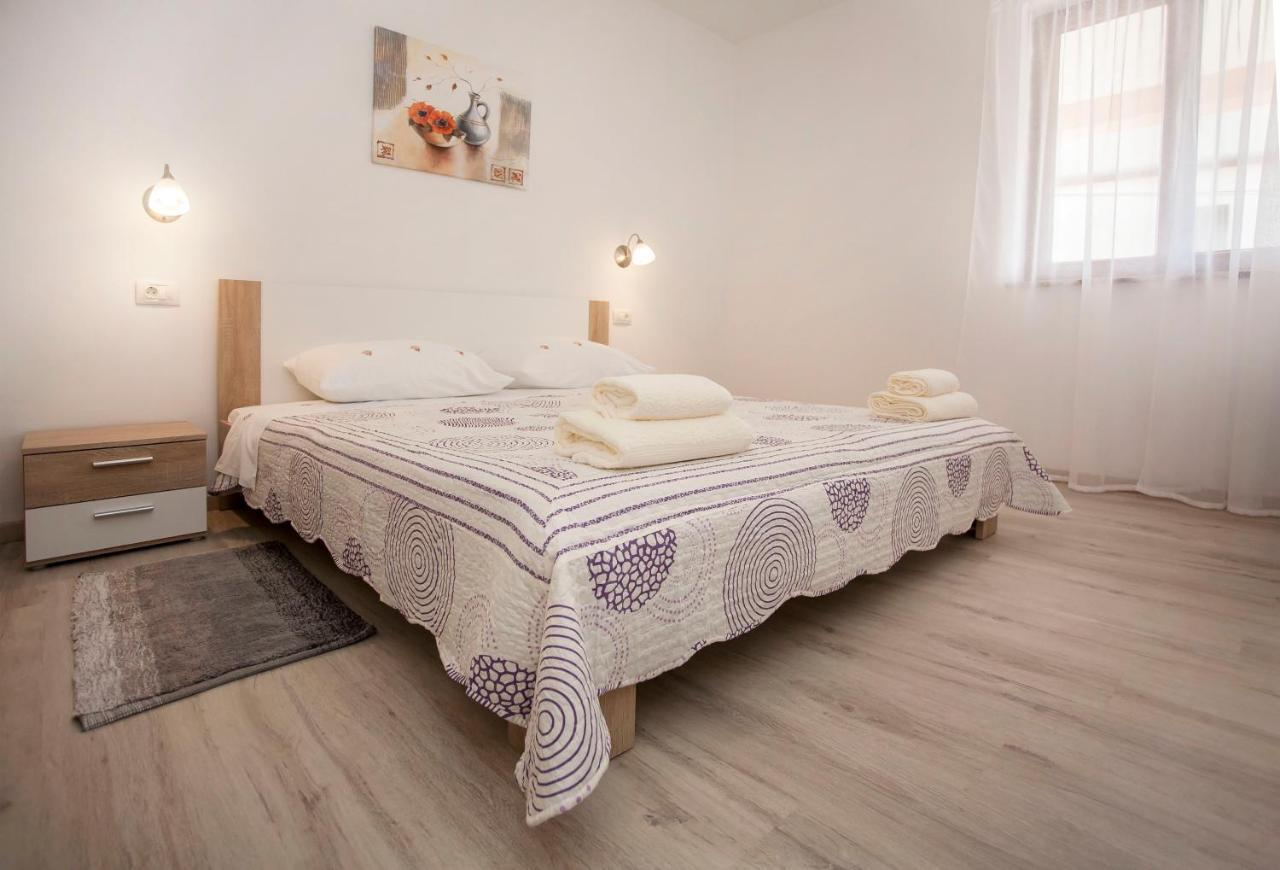 Apartmani Dragica Rovinj Eksteriør billede