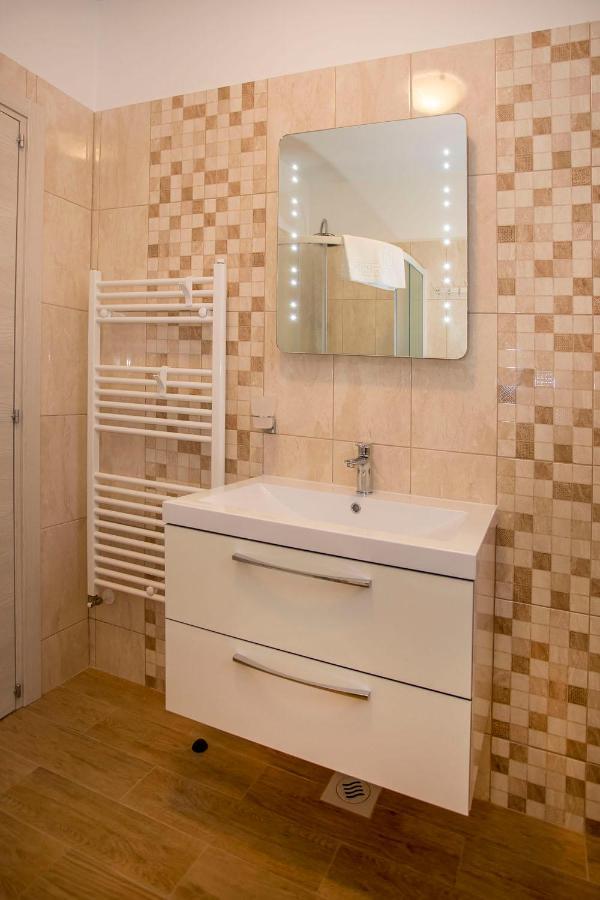 Apartmani Dragica Rovinj Eksteriør billede